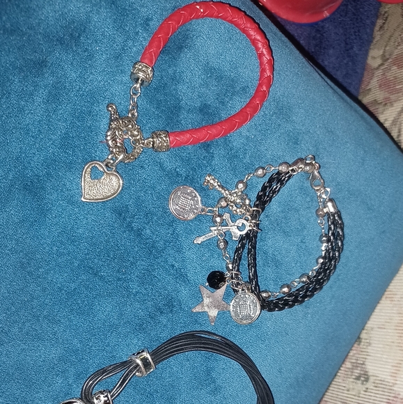 Vintage Brighton leather braided charm bracelets - Picture 3 of 3